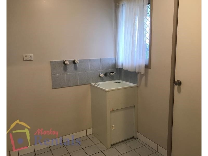 24 Tay Street, South Mackay QLD 4740