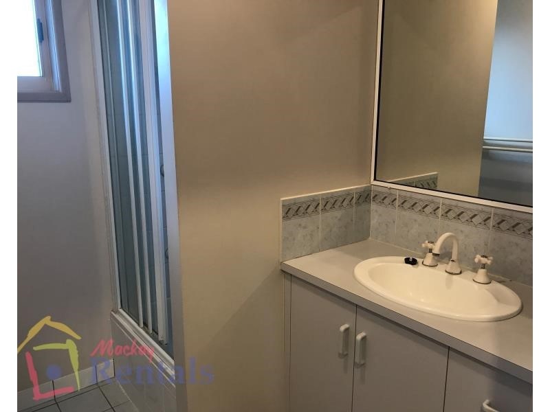 24 Tay Street, South Mackay QLD 4740