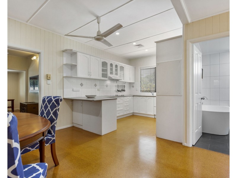 1 Burgess Street, North Mackay QLD 4740