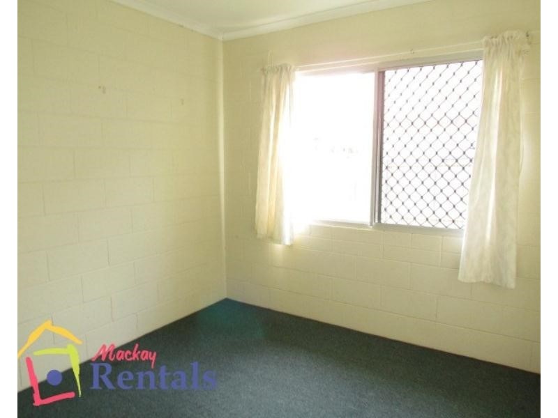 1/19 Meadow Street, North Mackay QLD 4740
