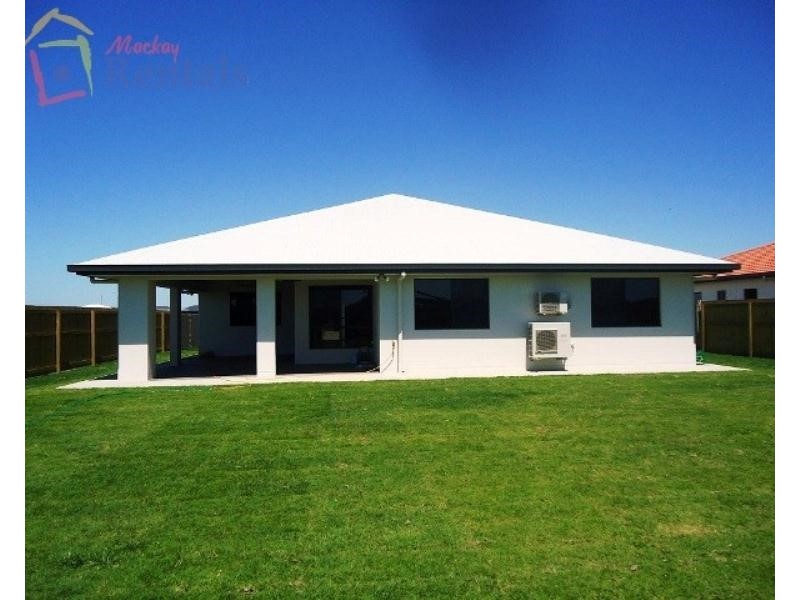 6 Kiber Place, Ooralea QLD 4740