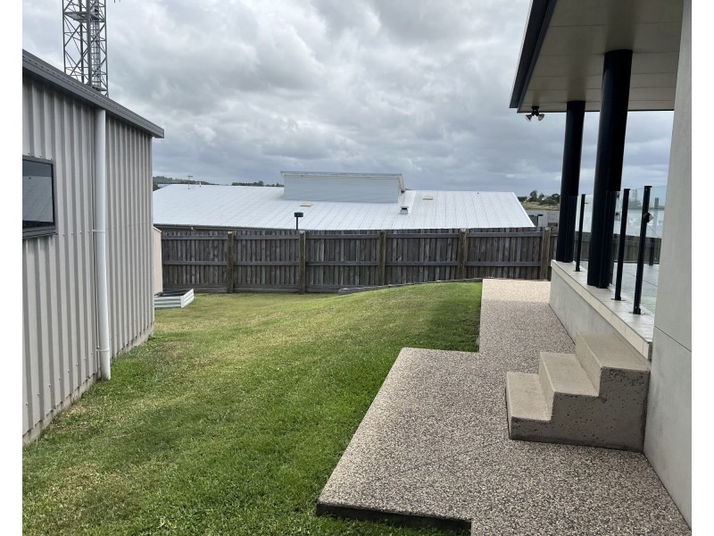 45 Manning Street, Rural View QLD 4740