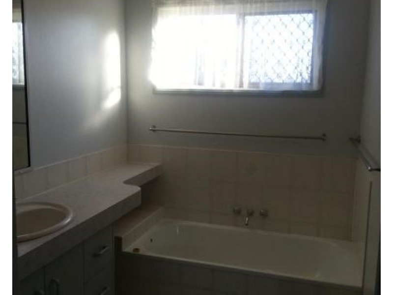 1/460 Bridge Road, West Mackay QLD 4740