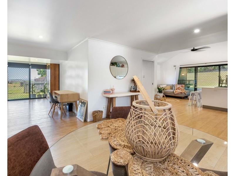 11 Rural View Drive, Rural View QLD 4740