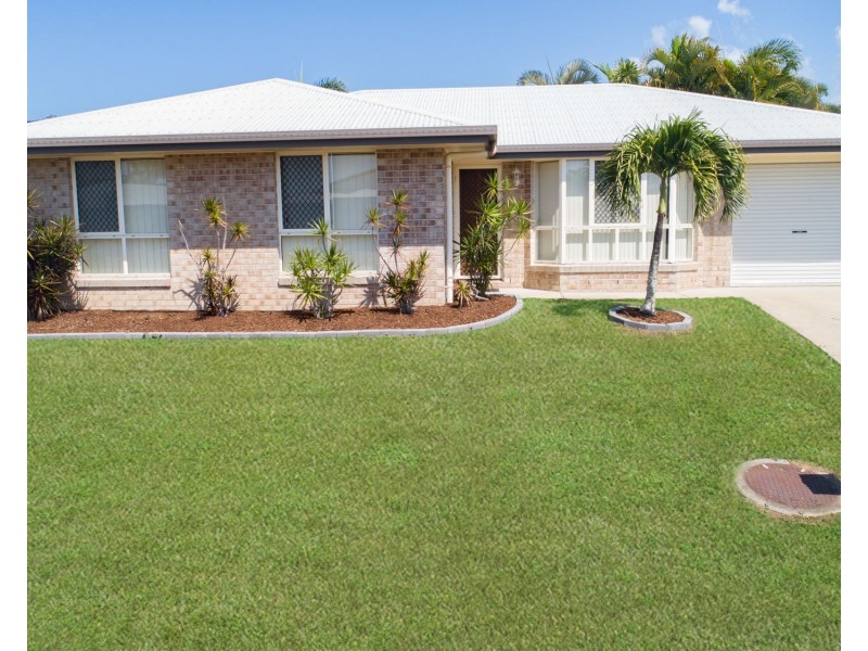 32 Jasmine Drive, Blacks Beach QLD 4740