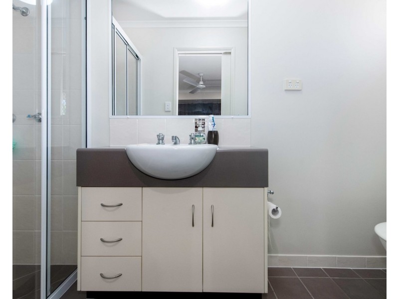 32 Jasmine Drive, Blacks Beach QLD 4740