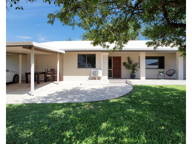 8 Blackall Court, Mount Pleasant QLD 4740