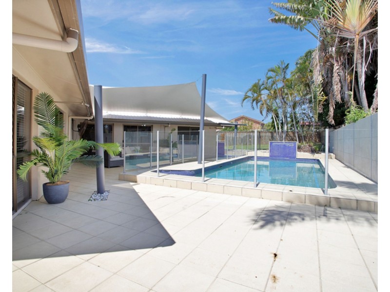 8 Blackall Court, Mount Pleasant QLD 4740