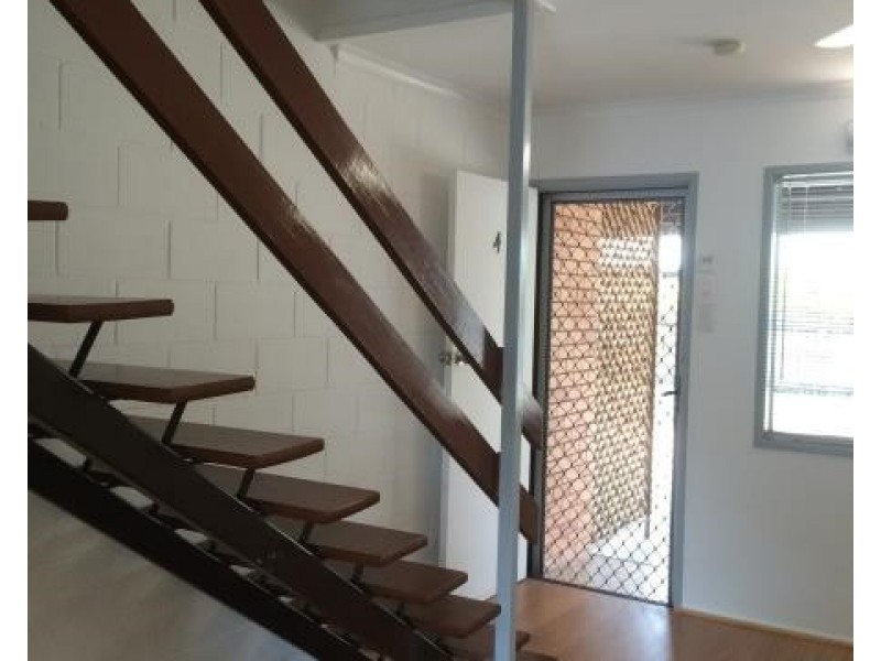 4/5 Romeo Street, Mackay QLD 4740