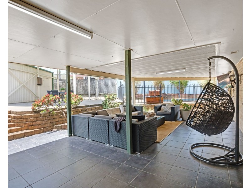 3 Bream Court, Andergrove QLD 4740