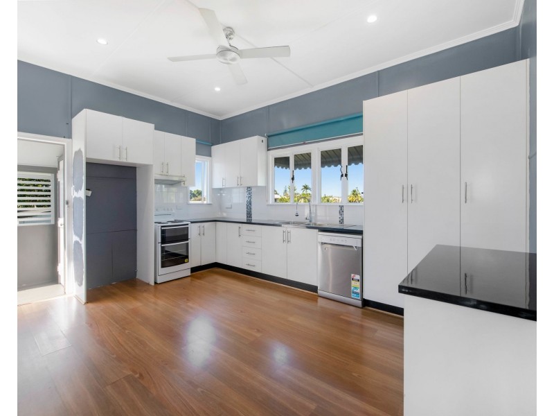 16 Keith Hamilton Street, West Mackay QLD 4740