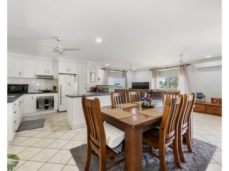 32 Langer Drive, Eimeo QLD 4740