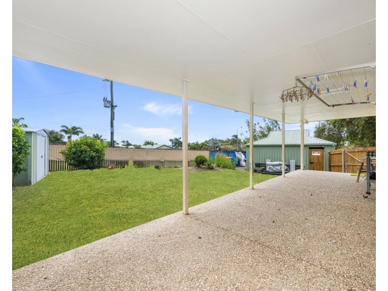 32 Langer Drive, Eimeo QLD 4740