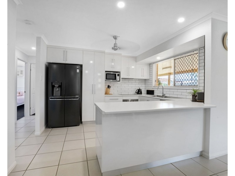 28 Danastas Avenue, Eimeo QLD 4740
