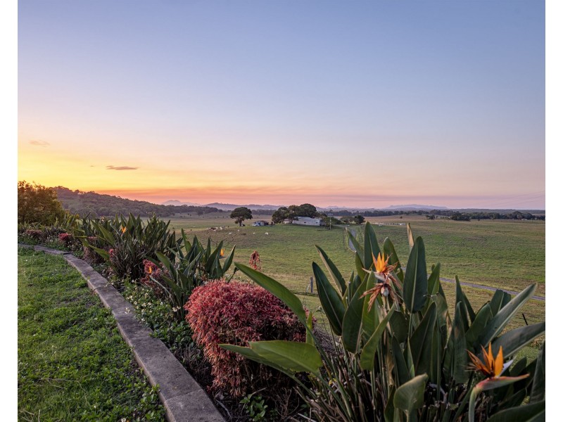 101 Wallmans Road, Rural View QLD 4740