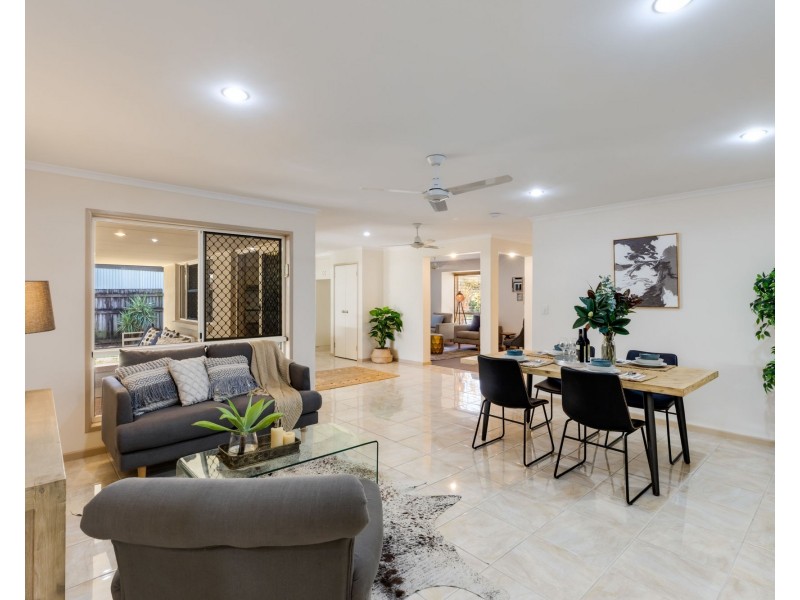 41 Marine Parade, Bucasia QLD 4750