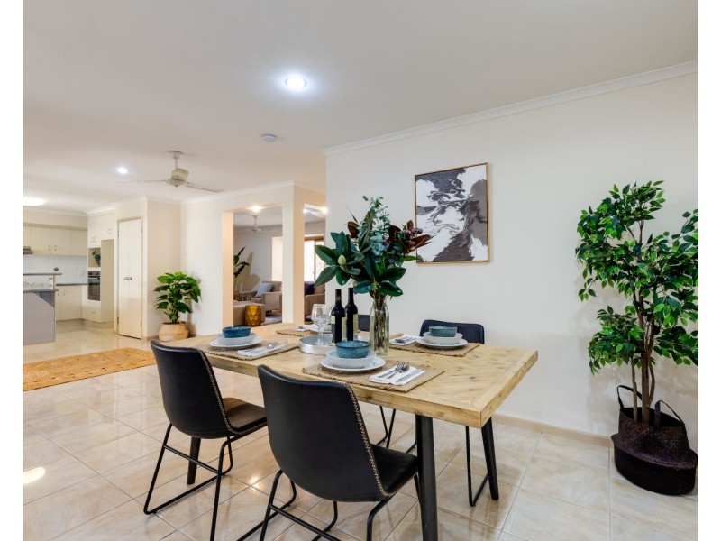 41 Marine Parade, Bucasia QLD 4750