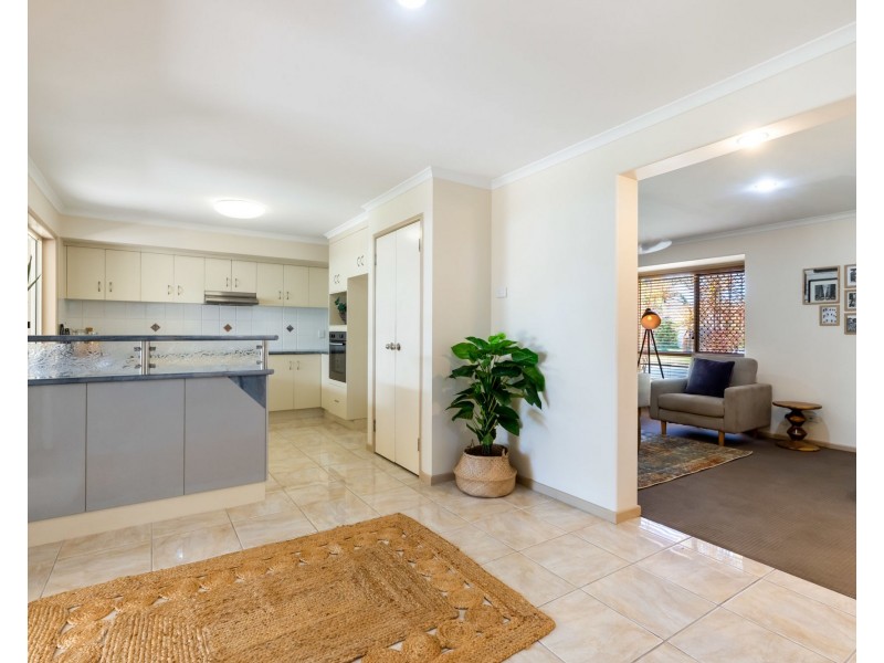 41 Marine Parade, Bucasia QLD 4750