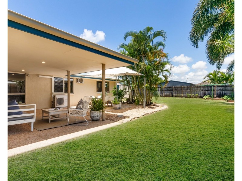 41 Marine Parade, Bucasia QLD 4750