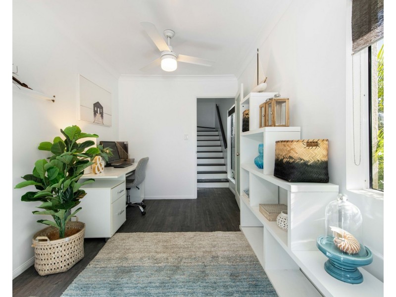 11 Bridge Road, East Mackay QLD 4740