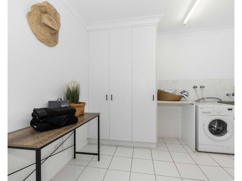 11 Bridge Road, East Mackay QLD 4740