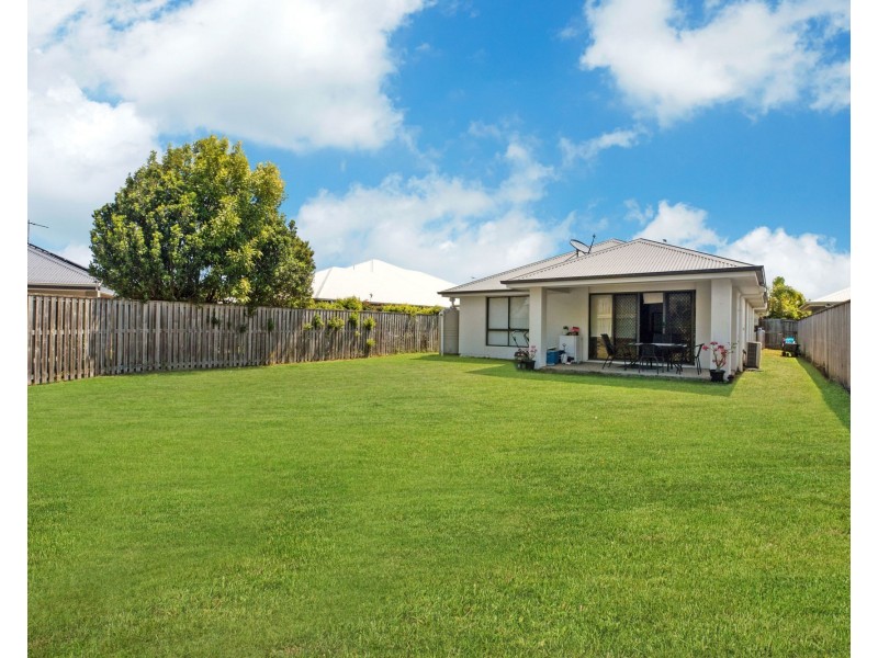 4 Cable Court, Blacks Beach QLD 4740