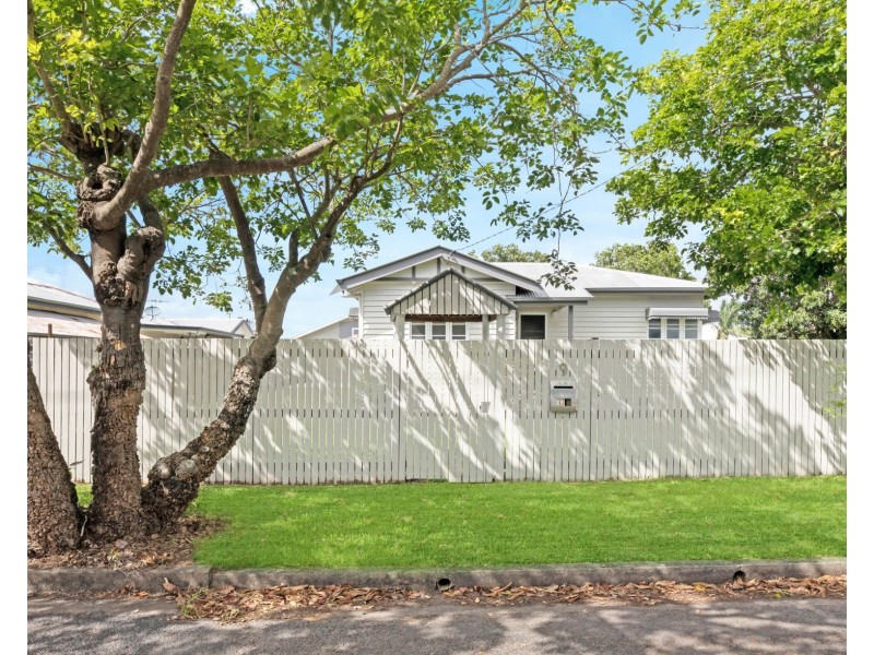 9 Morrison Street, West Mackay QLD 4740