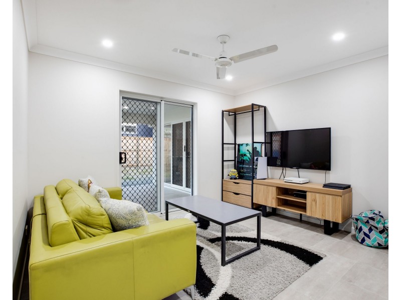 9 Rosalind Vista, Richmond QLD 4740