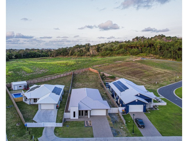 9 Rosalind Vista, Richmond QLD 4740