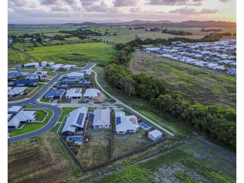 9 Rosalind Vista, Richmond QLD 4740