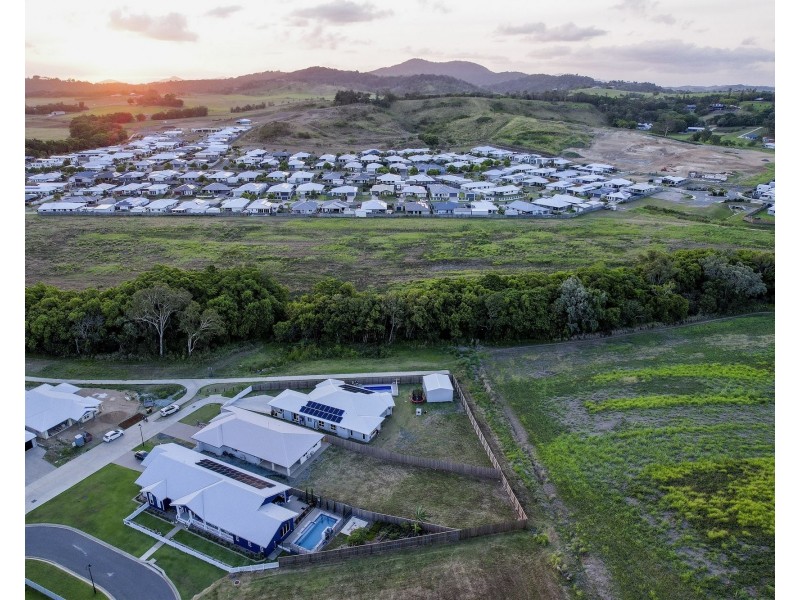 9 Rosalind Vista, Richmond QLD 4740