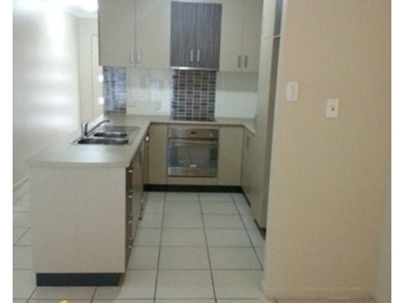 2/59 Macalister Street, Mackay QLD 4740