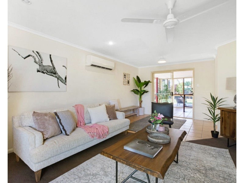 25 Spinnaker Way, Bucasia QLD 4750
