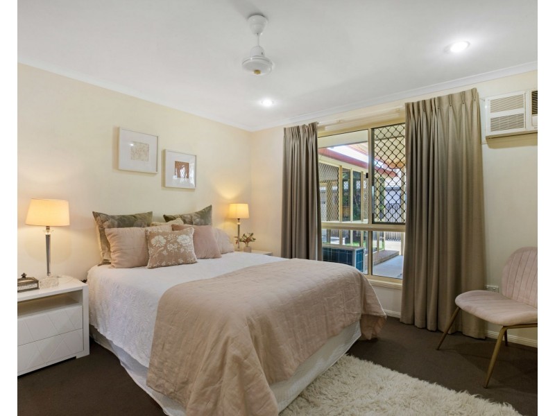 25 Spinnaker Way, Bucasia QLD 4750