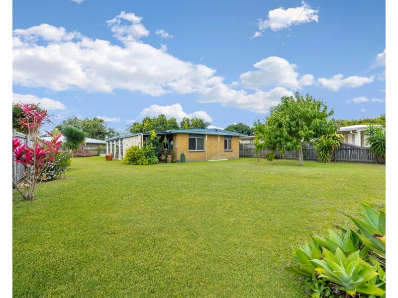 6 Tulloch Street, Ooralea QLD 4740