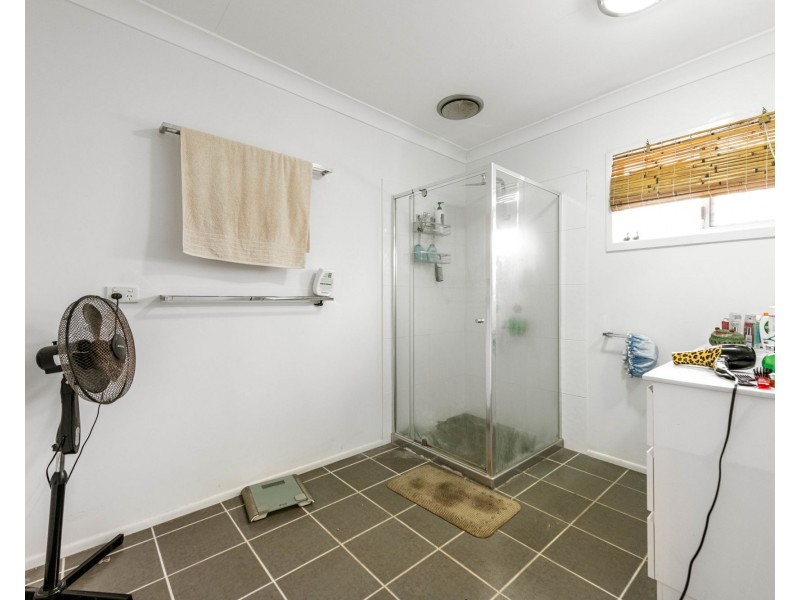 6 Tulloch Street, Ooralea QLD 4740