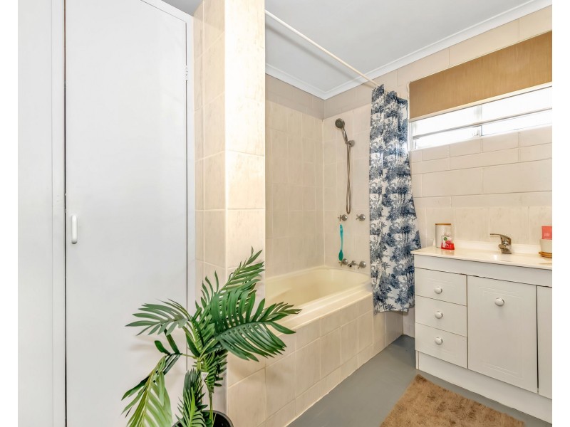 28 Old Shoal Point Road, Bucasia QLD 4750