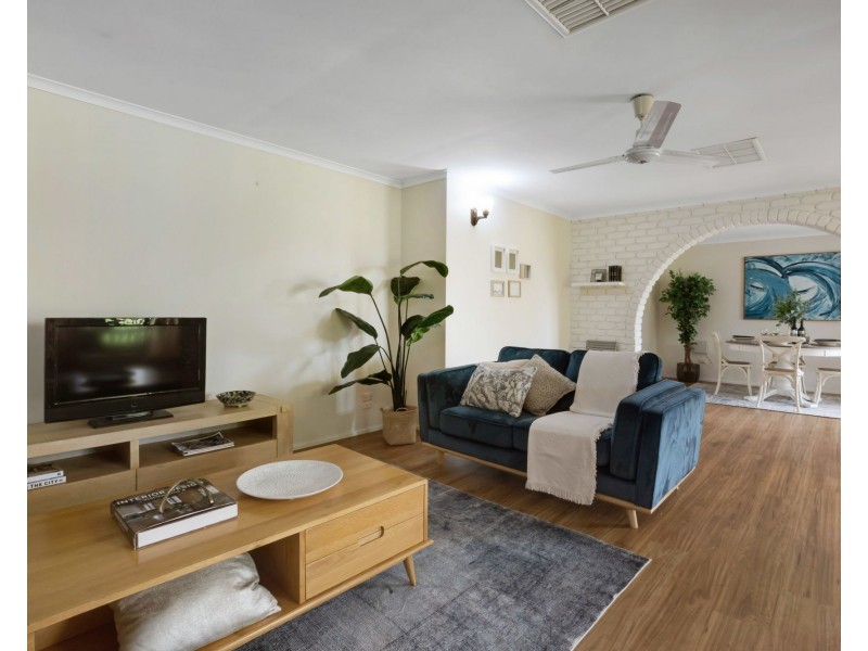 21 Hastings Street, Ooralea QLD 4740