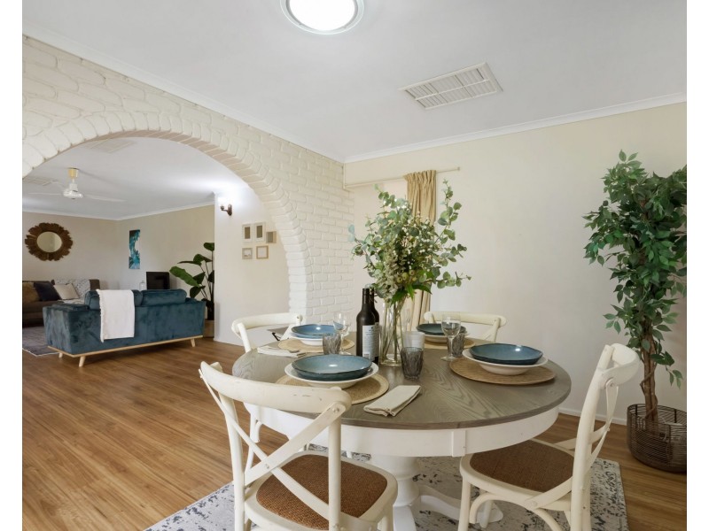 21 Hastings Street, Ooralea QLD 4740