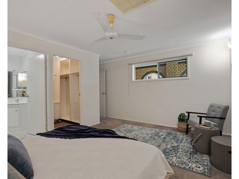 21 Hastings Street, Ooralea QLD 4740