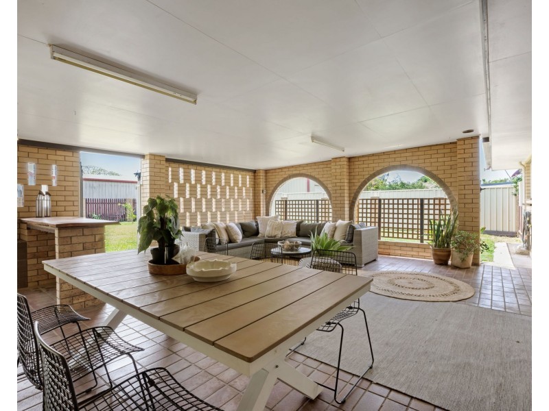 21 Hastings Street, Ooralea QLD 4740