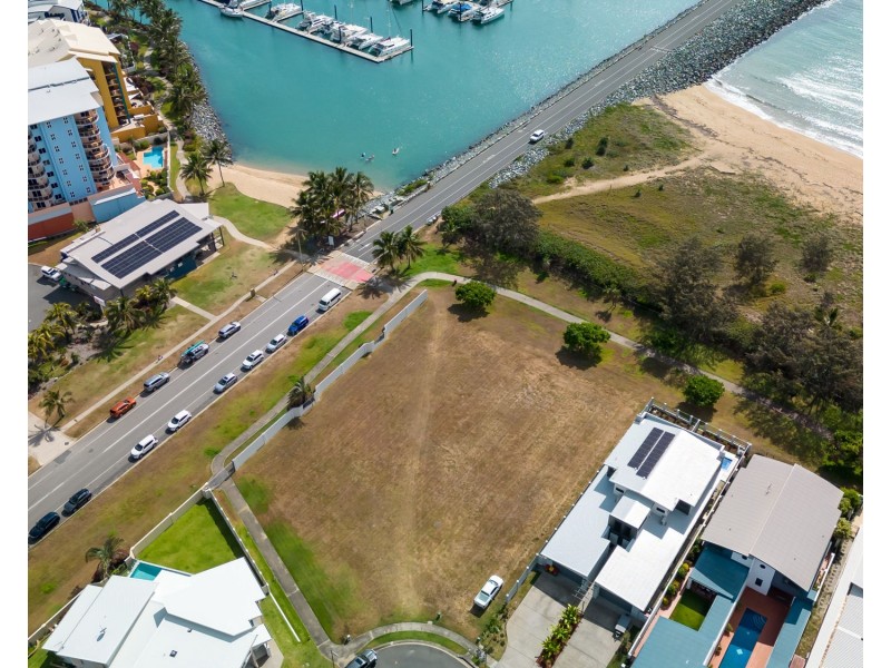 1/19 East Point Drive, Mackay Harbour QLD 4740