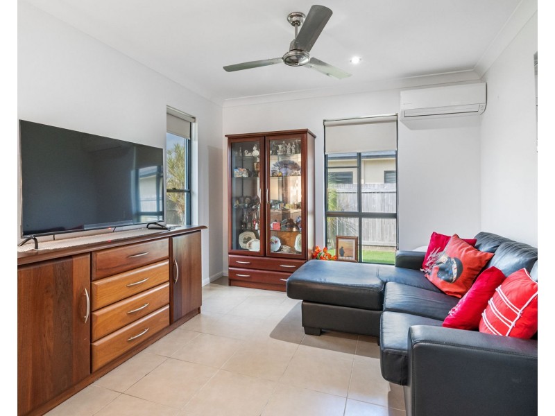 24 Monash Way, Ooralea QLD 4740