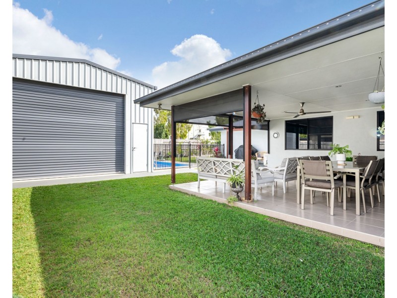 24 Monash Way, Ooralea QLD 4740