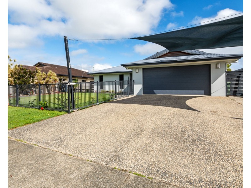 24 Monash Way, Ooralea QLD 4740