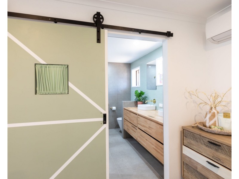 10 Grevillea Drive, Glenella QLD 4740