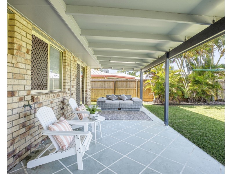 16 Emperor Drive, Andergrove QLD 4740