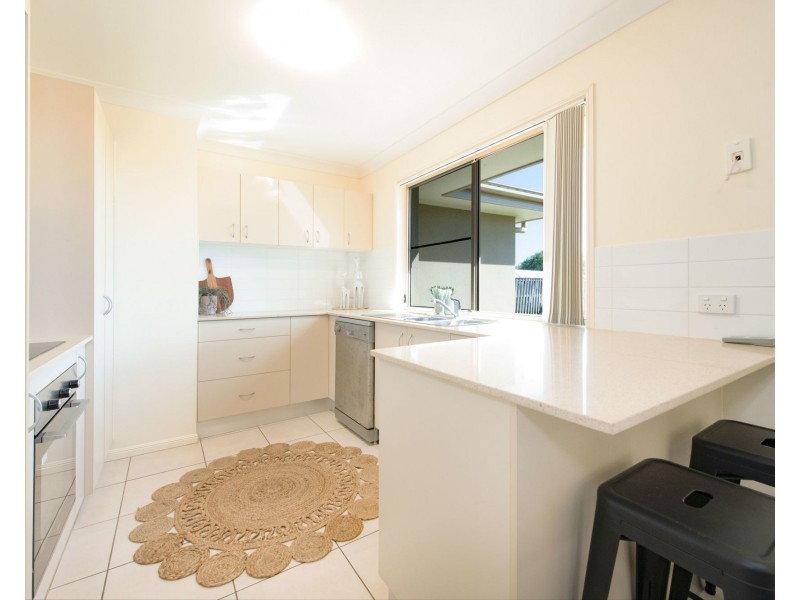 41 Coogee Terrace, Blacks Beach QLD 4740