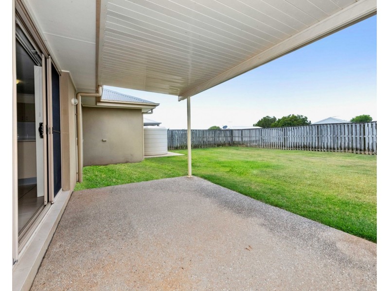 41 Coogee Terrace, Blacks Beach QLD 4740