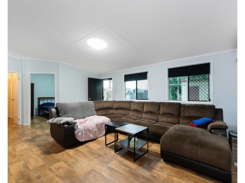 26 Wardrop Street, West Mackay QLD 4740